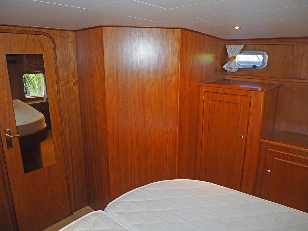 Achterkaj&uuml;te, Innenausstattung